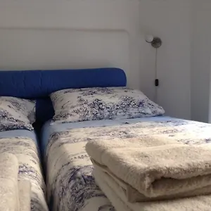 Bed & Breakfast 2 Be Colosseo, Roma